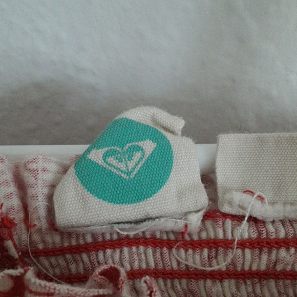 Girls Roxy Tank - Picture 2 of 2